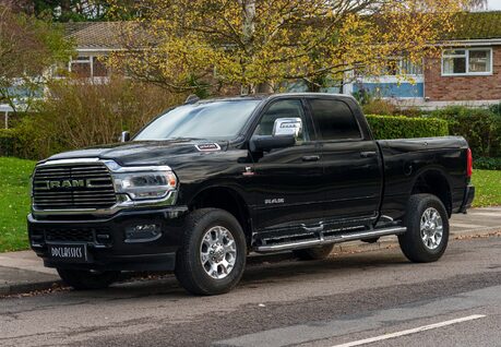 Dodge Ram Laramie 2500 Heavy Duty Cummins Turbo Diesel