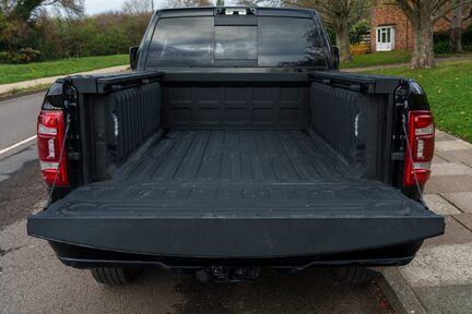 Dodge Ram Laramie 2500 Heavy Duty Cummins Turbo Diesel 32