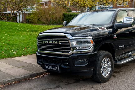 Dodge Ram Laramie 2500 Heavy Duty Cummins Turbo Diesel 7