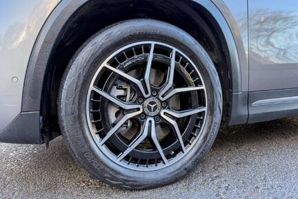 Mercedes-Benz EQA 350 4MATIC AMG LINE PREMIUM 8