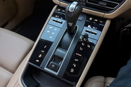 Porsche Macan GTS PDK 20