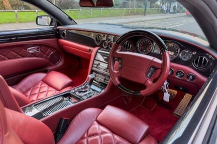 Bentley Brooklands Coupé CONCOURS! 12