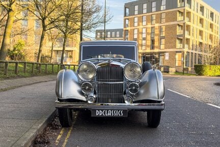 Alvis 4.3 Litre SA 'Pillarless' Saloon by Vanden Plas 5