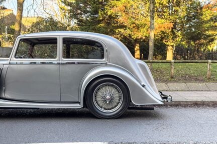Alvis 4.3 Litre SA 'Pillarless' Saloon by Vanden Plas 11