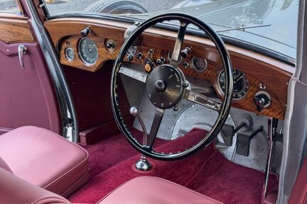 Alvis 4.3 Litre SA 'Pillarless' Saloon by Vanden Plas 13