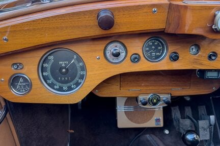 Alvis 4.3 Litre Short Chassis Concealed Head Coupe by Whittingham and Mitchel 17