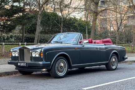 Rolls-Royce Corniche 1