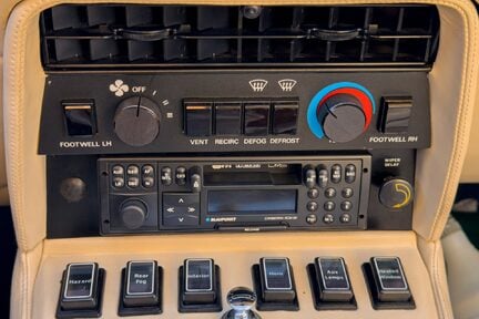 Aston Martin V8 Vantage X-Pack 7.0 18