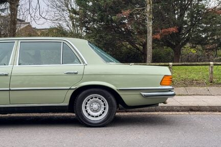 Mercedes-Benz S Class 450 SEL 6.9 9