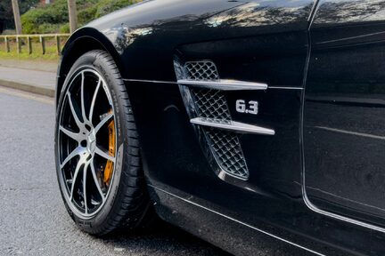 Mercedes-Benz SLS AMG Gullwing 9
