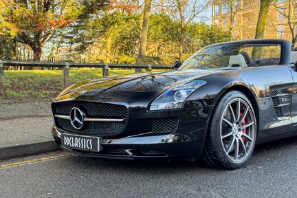 Mercedes-Benz SLS AMG GT ROADSTER 10