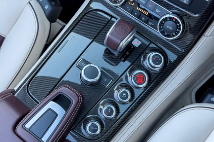 Mercedes-Benz SLS AMG GT ROADSTER 19