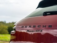 Porsche Macan GTS PDK 21