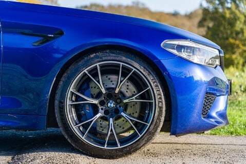 BMW M5 COMPETITION 5