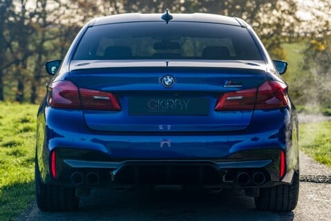 BMW M5 COMPETITION 23