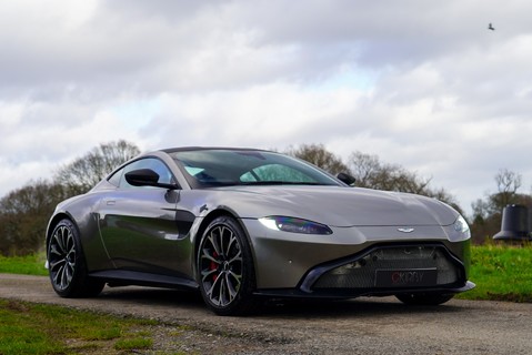 Aston Martin Vantage V8 2