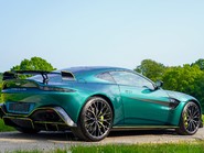 Aston Martin Vantage F1 EDITION V8 4