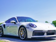 Porsche 911 TURBO S PDK 2