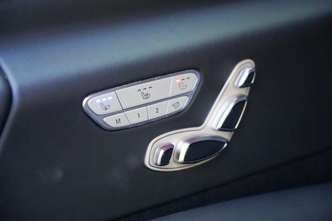 Mercedes-Benz V Class V300D AMG LINE XL - FULL SENZATI JET CLASS CONVERSION 22