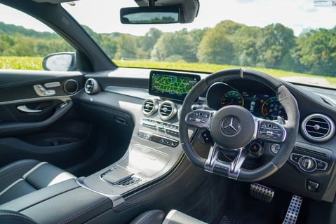 Mercedes-Benz GLC AMG GLC 63 S 4MATIC PLUS 9
