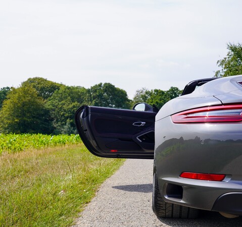 Porsche 911 CARRERA GTS CONVERTIBLE 1