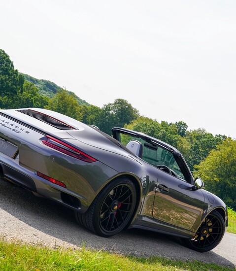 Porsche 911 CARRERA GTS CONVERTIBLE 1