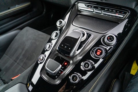 Mercedes-Benz Amg GT GTR PREMIUM 15