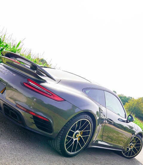 Porsche 911 TURBO S PDK 1