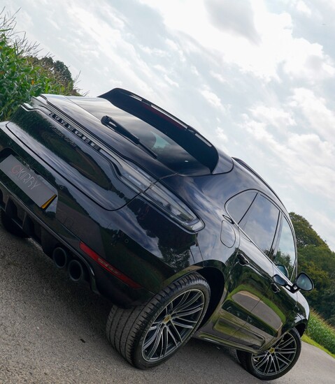 Porsche Macan TURBO PDK 1