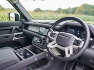 Land Rover Defender P400E XS EDITION HYBRID 9