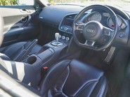 Audi R8 V8 MANUAL 9