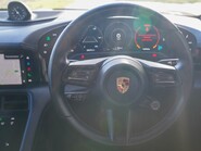 Porsche Taycan TURBO 93KWH 10