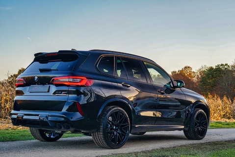 BMW X5 M COMPETITION 4