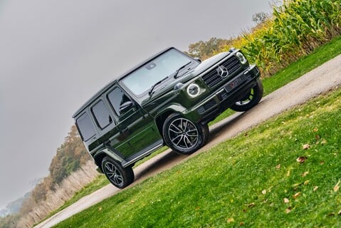 Mercedes-Benz G Class G400D PREMIUM PLUS - G-MANUFAKTUR 19