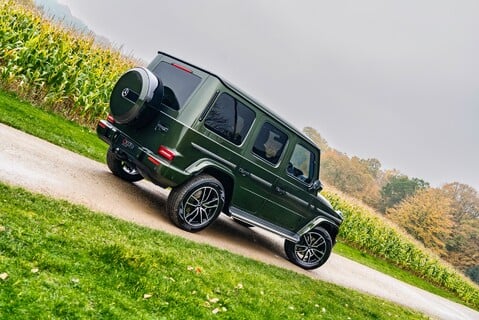 Mercedes-Benz G Class G400D PREMIUM PLUS - G-MANUFAKTUR 20