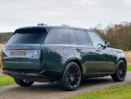 Land Rover Range Rover D300 SE 4