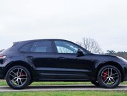 Porsche Macan S PDK 3