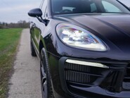 Porsche Macan S PDK 21