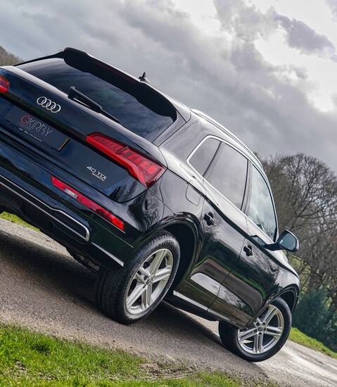 Audi Q5 TDI QUATTRO S LINE 1