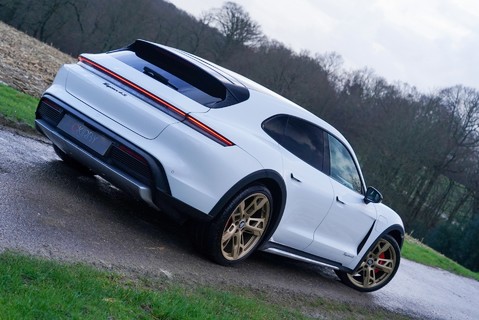 Porsche Taycan 4S CROSS TURISMO PERFROMANCE PLUS 93.4kWh 20