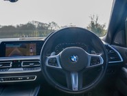 BMW X5 M50D 11