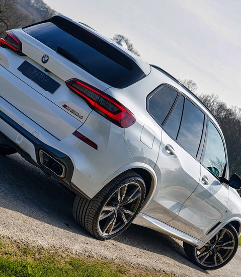 BMW X5 M50D 1