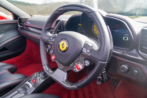 Ferrari 458 SPIDER DCT 12