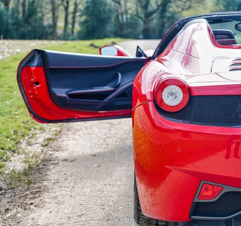 Ferrari 458 SPIDER DCT 1