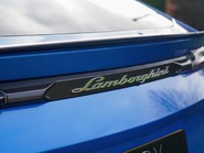 Lamborghini Urus V8 25