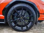 Lamborghini Urus S 5