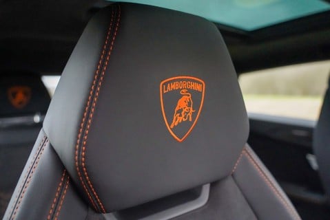Lamborghini Urus S 18