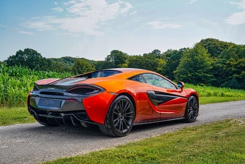 McLaren 570S 4