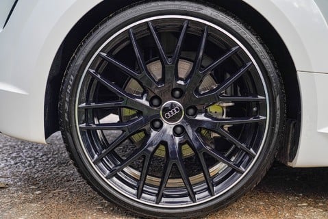 Audi TT TFSI BLACK EDITION 6