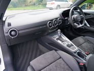 Audi TT TFSI BLACK EDITION 8